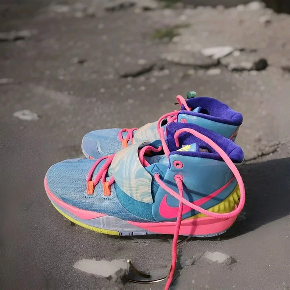 Nike Kyrie 6 GS Pool Party VI Irving Mavs Neon Retro RARE Size 7Y - Picture 9 of 10